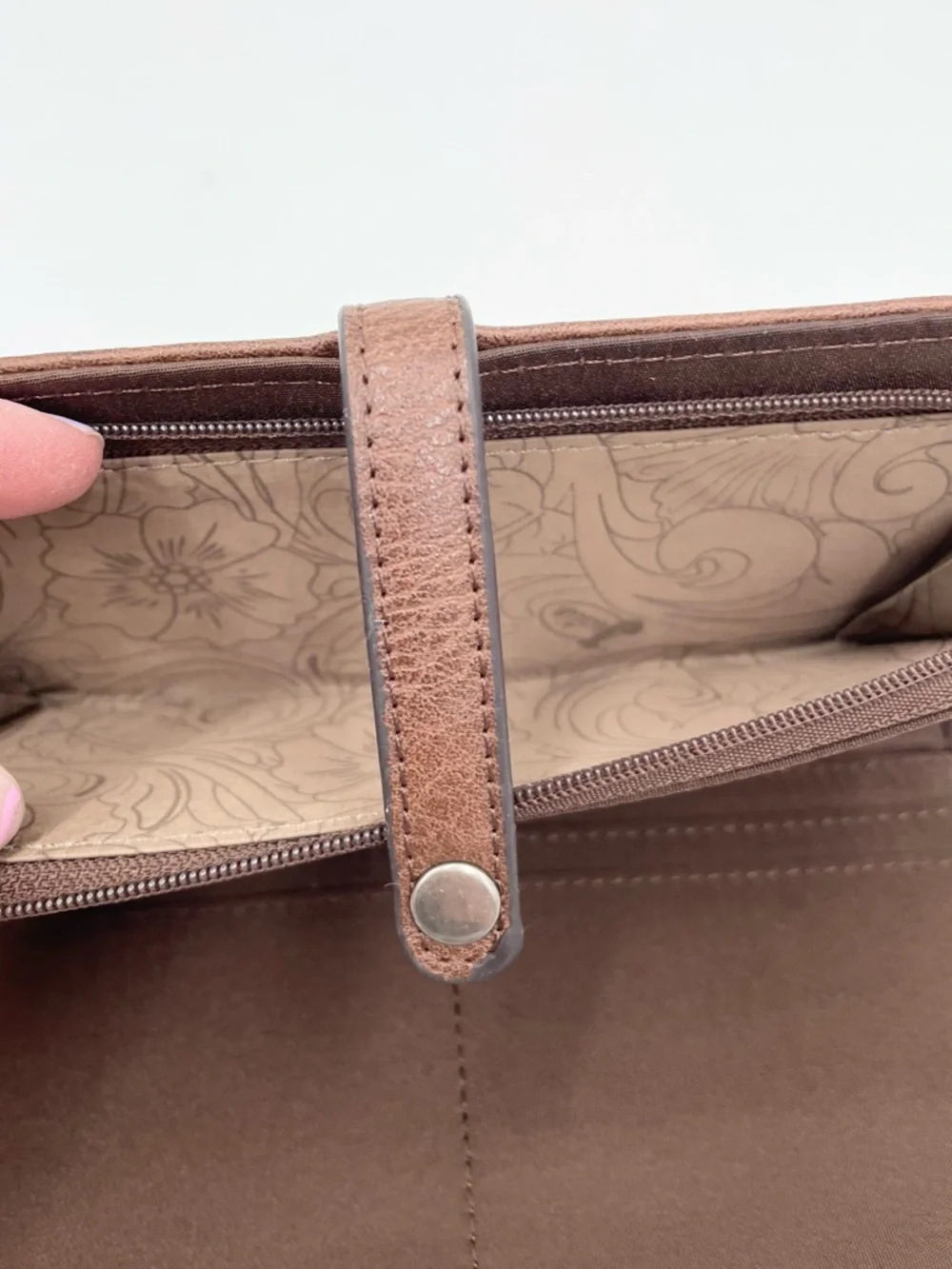 Justin Women's Floral Tooled Saddle Brown Wallet Slim Card Slots Western Cowgirl